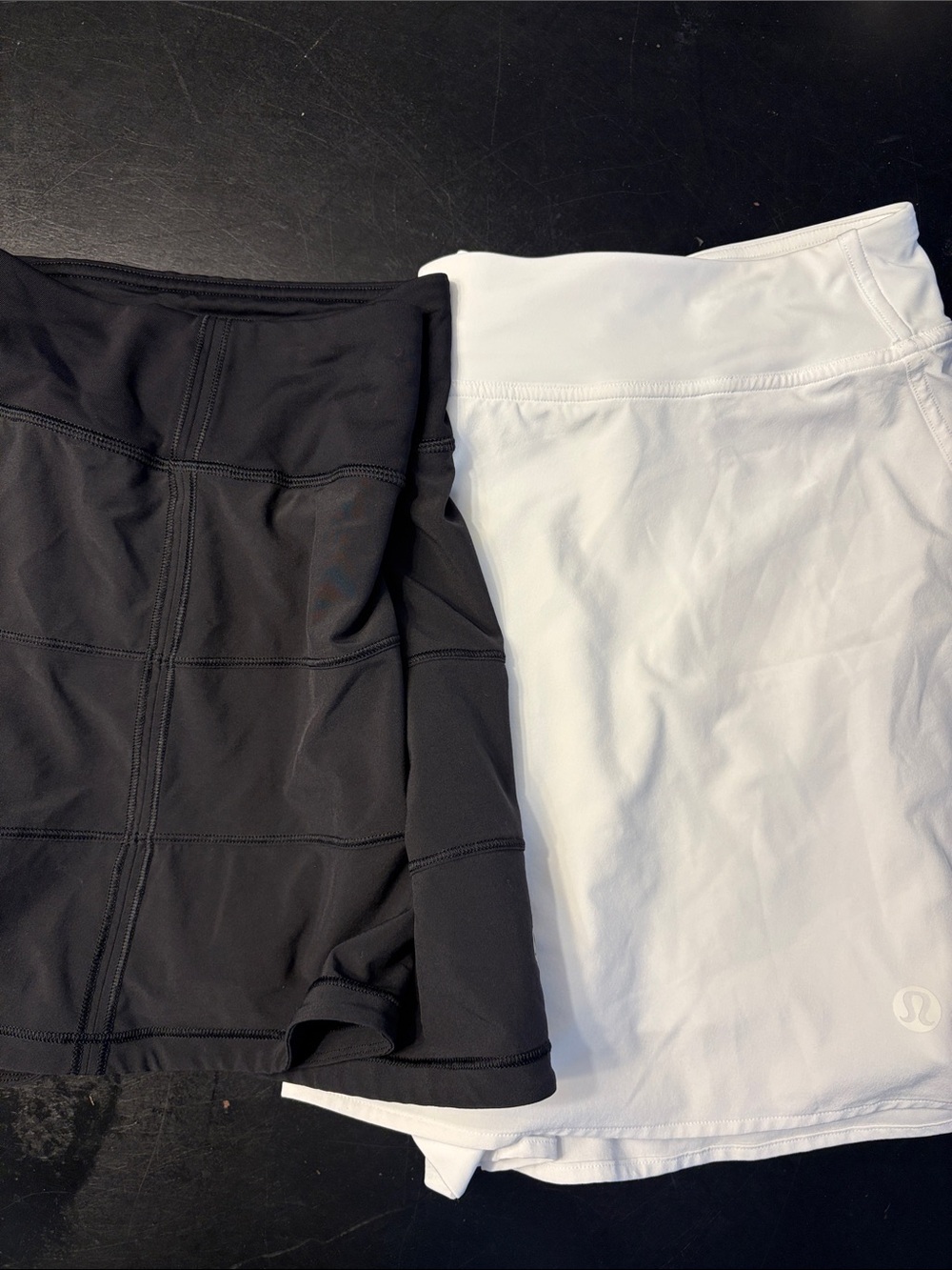 lululemon athletica size 14 Women’s Skorts - Black & White